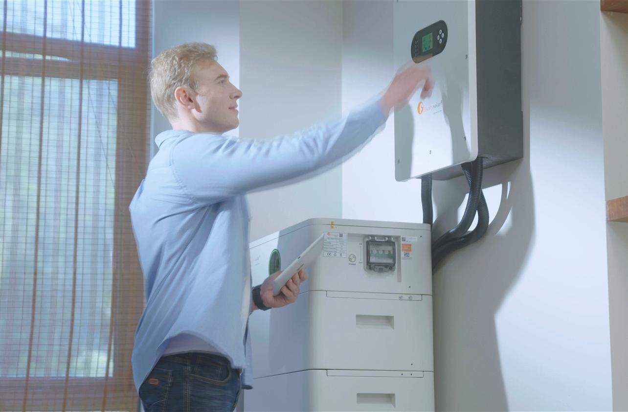 hybrid solar inverter 2