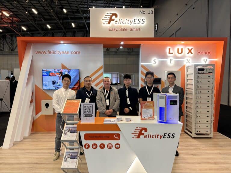 展位 工作人员合影